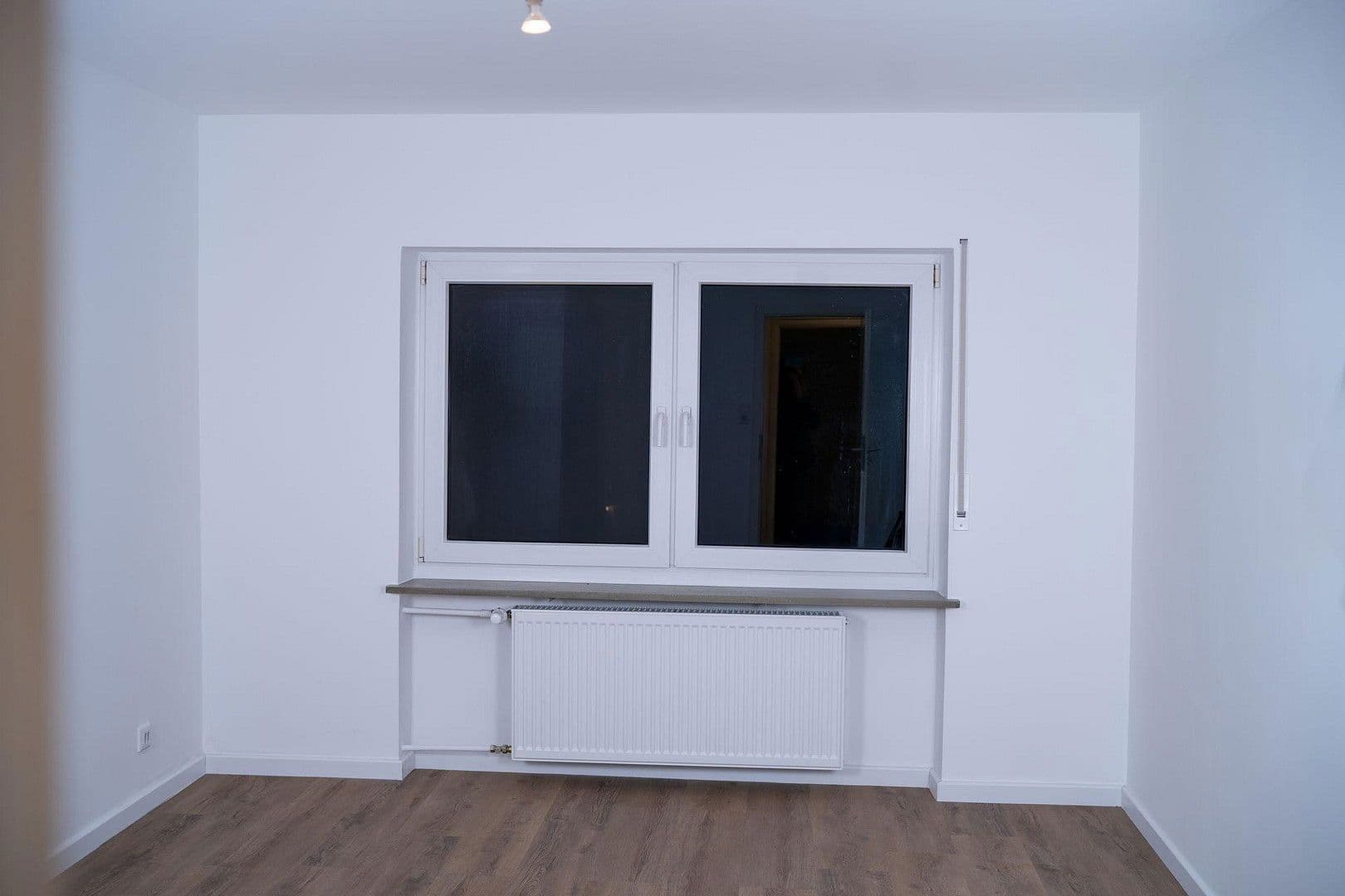 Prodej domu 140 m², pozemek 250 m², Zirndorfer Str. 9, Nürnberg, Bavorsko Prodej domu 140 m², pozemek 250 m², Zirndorfer Str. 9, Nürnberg, Bavorsko