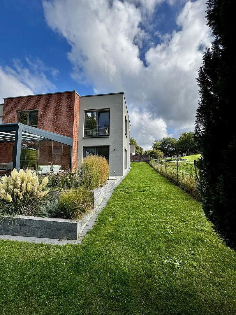 Prodej domu 212 m², pozemek 736 m², Wassenberg, Severní Porýní-Vestfálsko Prodej domu 212 m², pozemek 736 m², Wassenberg, Severní Porýní-Vestfálsko