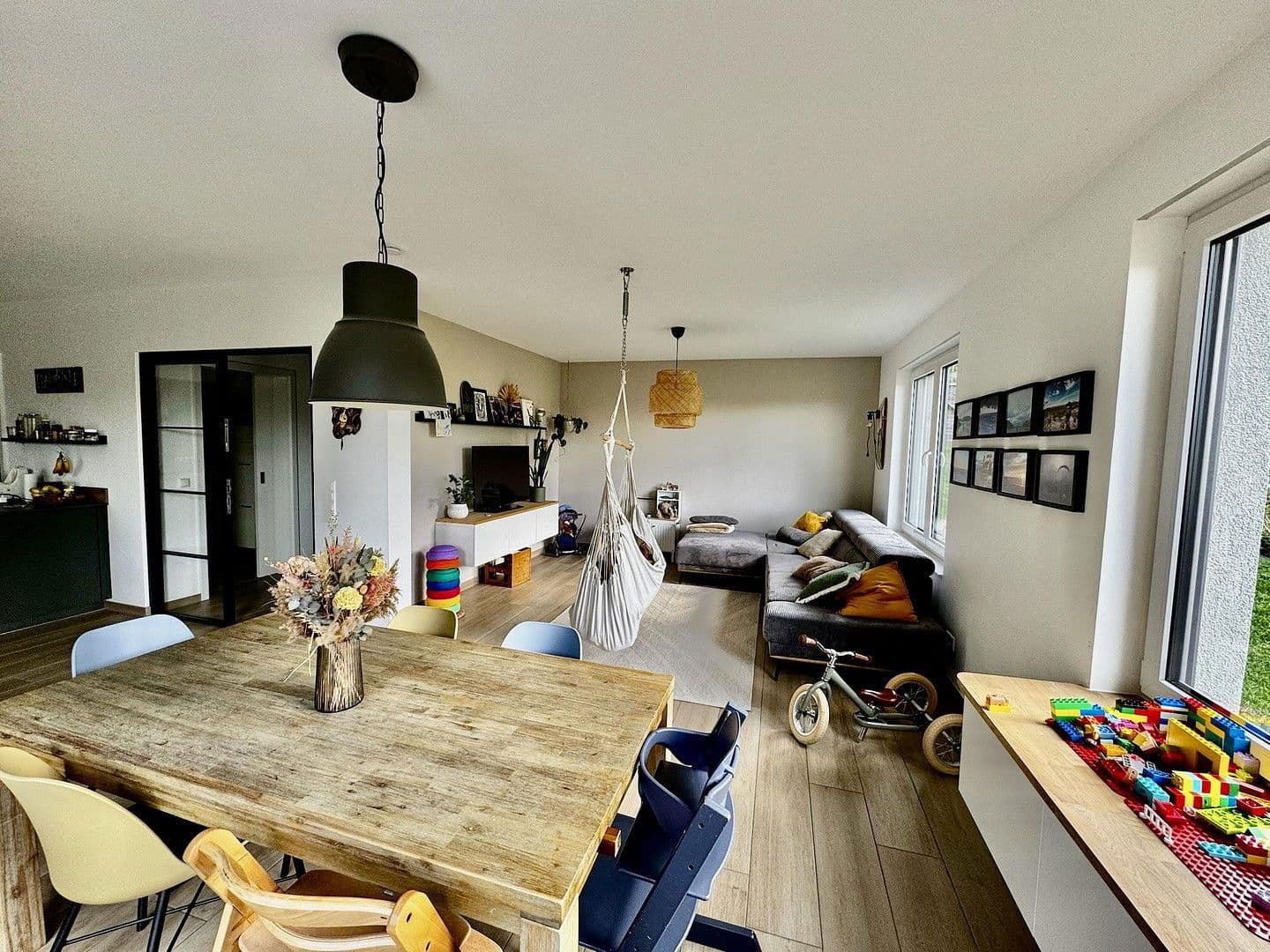 Prodej domu 212 m², pozemek 736 m², Wassenberg, Severní Porýní-Vestfálsko Prodej domu 212 m², pozemek 736 m², Wassenberg, Severní Porýní-Vestfálsko