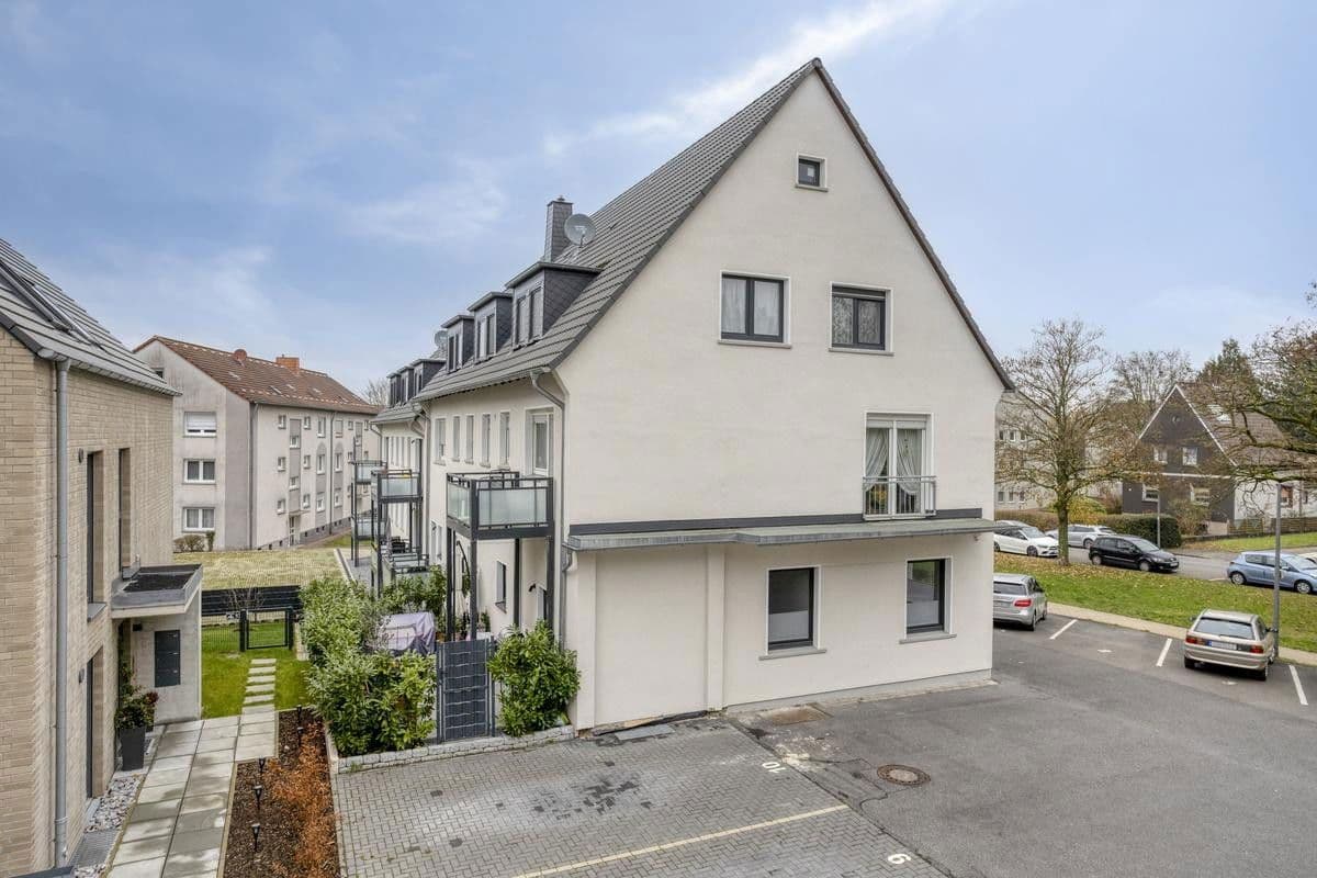 Pronájem bytu 3+1 68 m², Hangweg 9, Castrop-Rauxel, Severní Porýní-Vestfálsko Pronájem bytu 3+1 68 m², Hangweg 9, Castrop-Rauxel, Severní Porýní-Vestfálsko