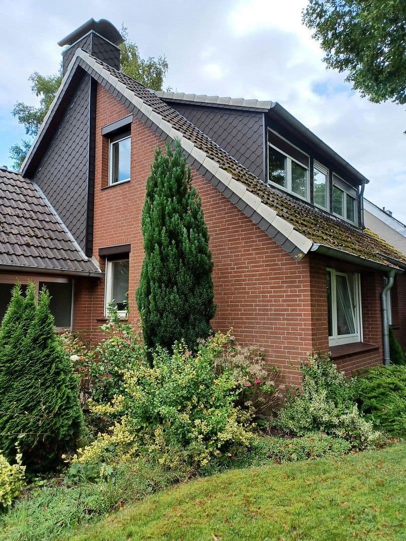 Prodej domu 100 m², pozemek 769 m², Osterholz-Scharmbeck, Dolní Sasko Prodej domu 100 m², pozemek 769 m², Osterholz-Scharmbeck, Dolní Sasko