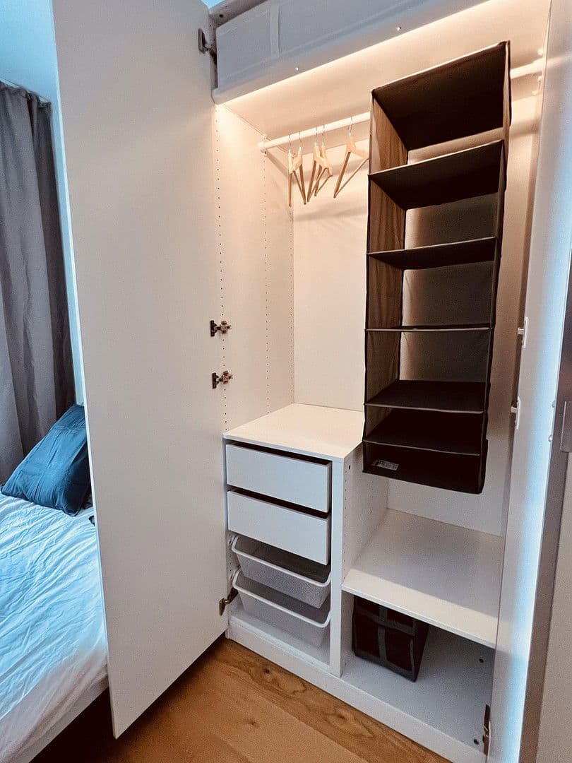 Prodej bytu 1+kk 41 m², Berlin, Berlín Prodej bytu 1+kk 41 m², Berlin, Berlín