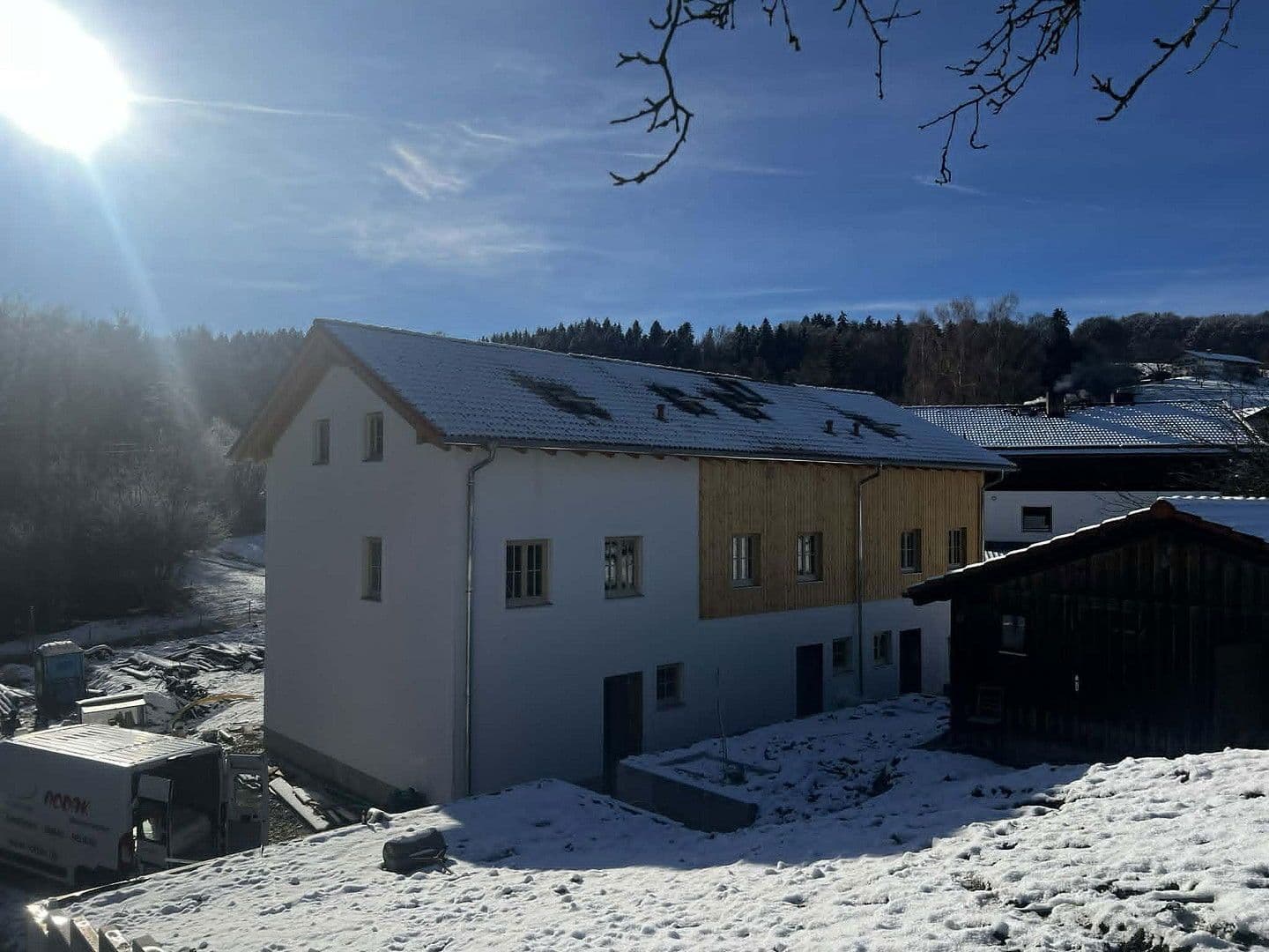 Prodej domu 117 m², pozemek 630 m², Achenmühle Gemeinde Rohrdorf, Bavorsko Prodej domu 117 m², pozemek 630 m², Achenmühle Gemeinde Rohrdorf, Bavorsko
