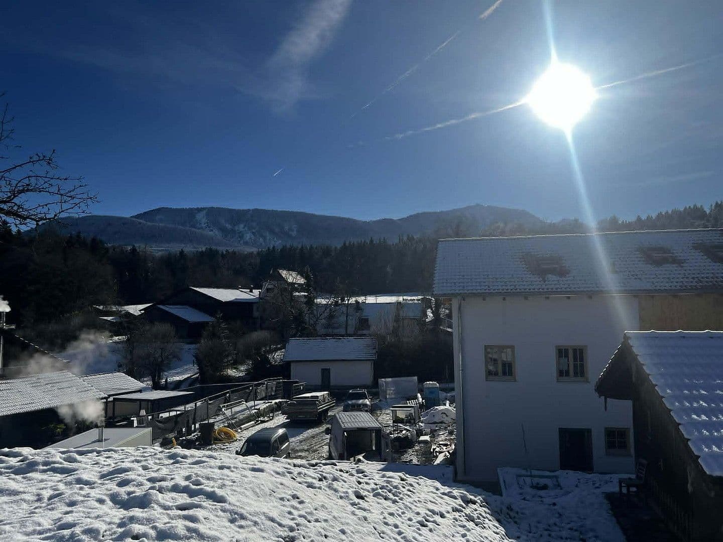 Prodej domu 117 m², pozemek 630 m², Achenmühle Gemeinde Rohrdorf, Bavorsko Prodej domu 117 m², pozemek 630 m², Achenmühle Gemeinde Rohrdorf, Bavorsko