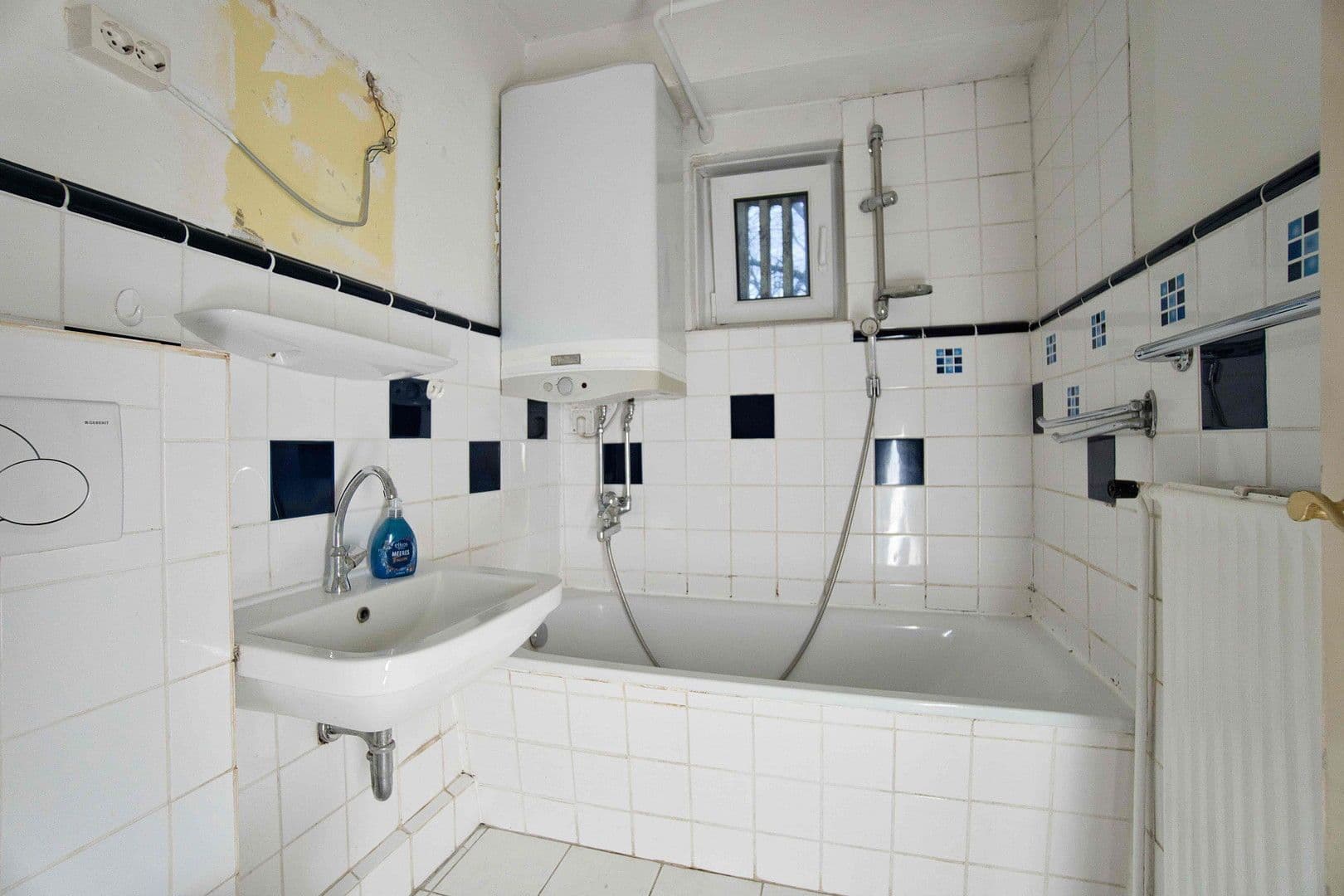 Prodej domu 65 m², pozemek 426 m², Karlshöhe 35, Hamburg, Hamburg Prodej domu 65 m², pozemek 426 m², Karlshöhe 35, Hamburg, Hamburg