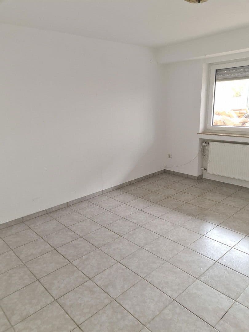 Pronájem bytu 3+kk 110 m², Sinntal, Hessen Pronájem bytu 3+kk 110 m², Sinntal, Hessen