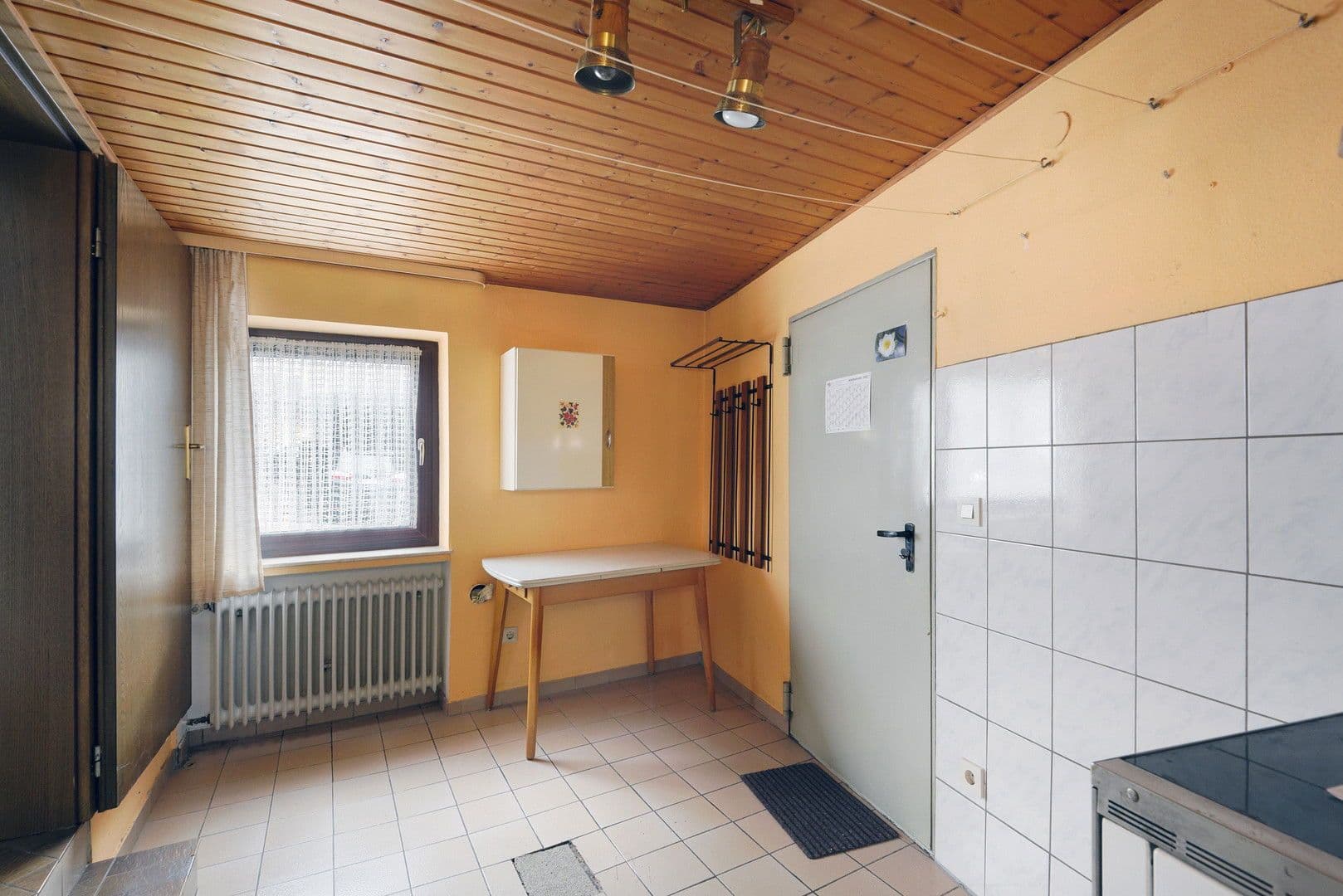 Prodej domu 187 m², pozemek 572 m², Laubach, Porýní-Falc Prodej domu 187 m², pozemek 572 m², Laubach, Porýní-Falc