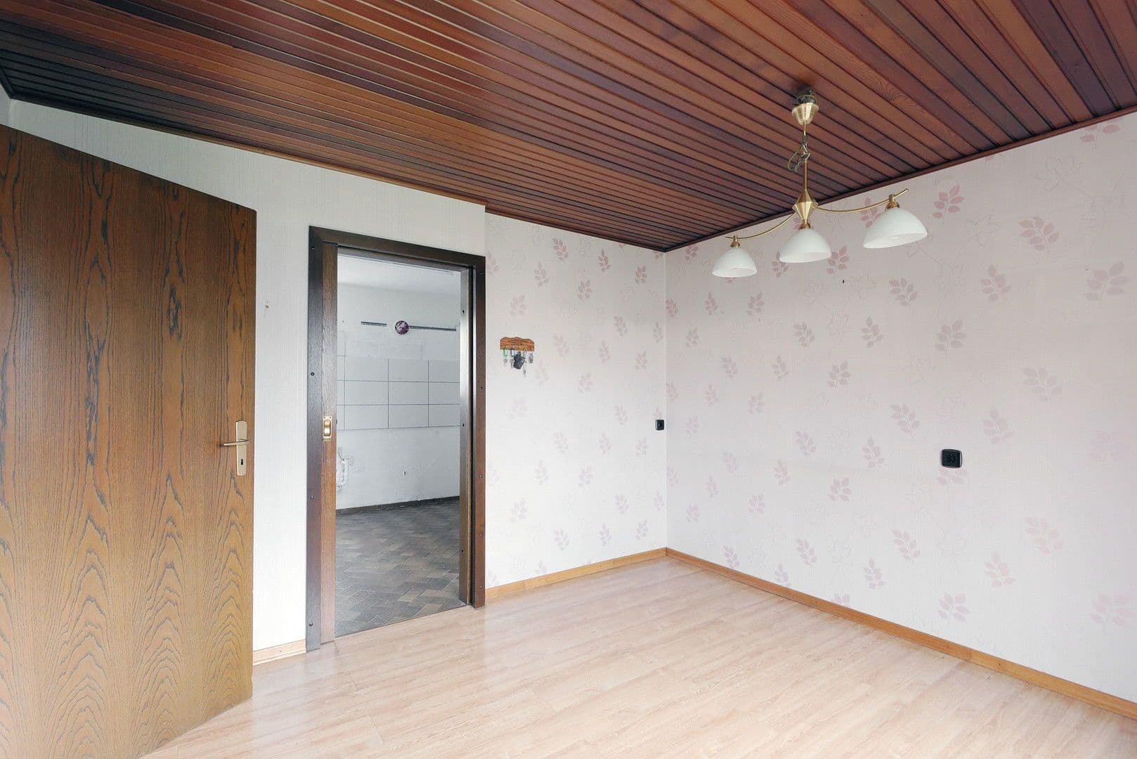 Prodej domu 187 m², pozemek 572 m², Laubach, Porýní-Falc Prodej domu 187 m², pozemek 572 m², Laubach, Porýní-Falc