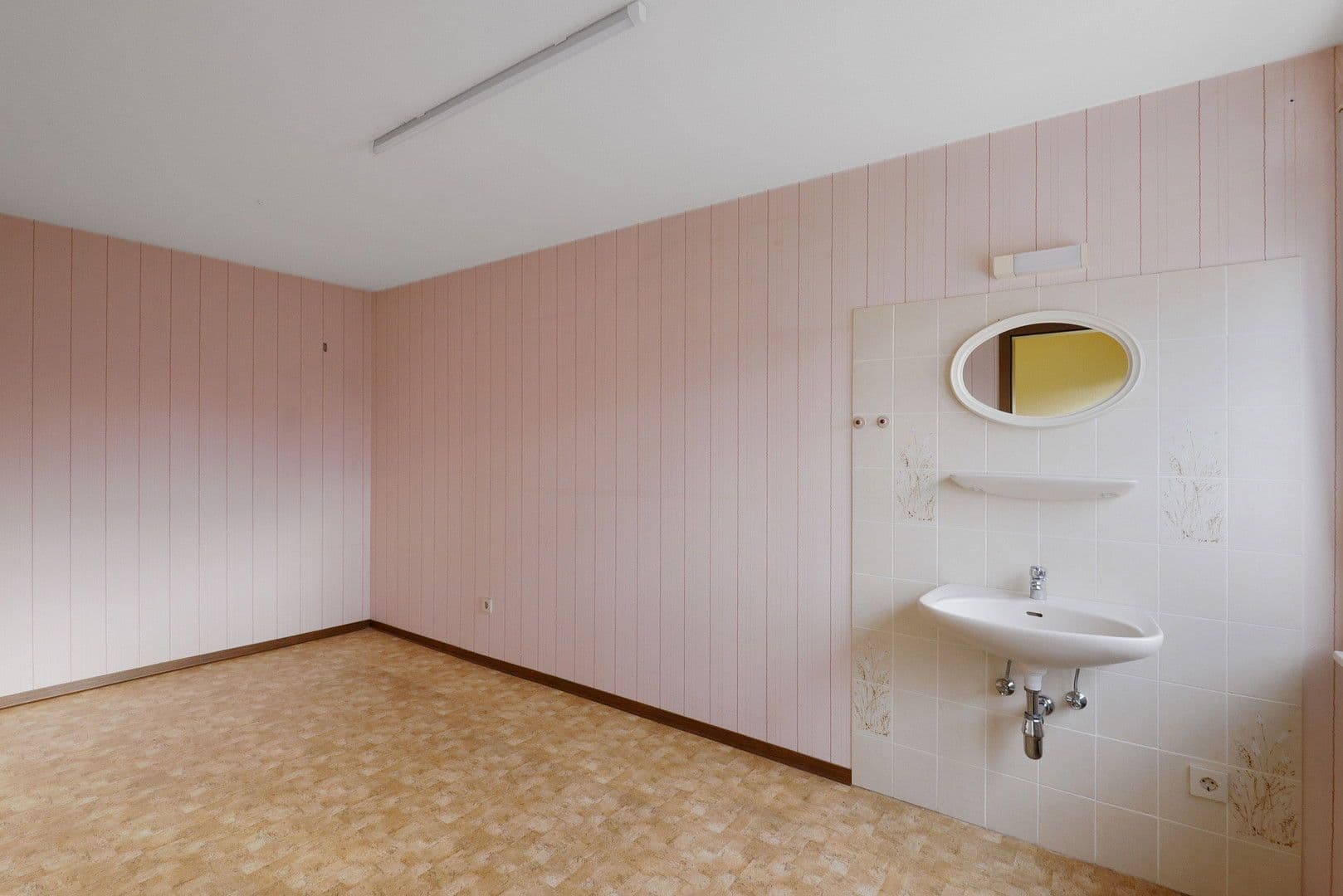 Prodej domu 187 m², pozemek 572 m², Laubach, Porýní-Falc Prodej domu 187 m², pozemek 572 m², Laubach, Porýní-Falc