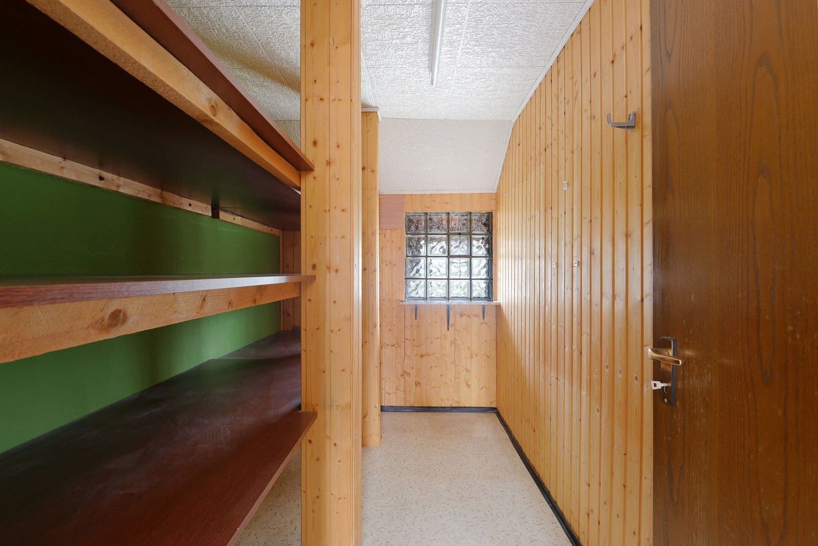 Prodej domu 187 m², pozemek 572 m², Laubach, Porýní-Falc Prodej domu 187 m², pozemek 572 m², Laubach, Porýní-Falc