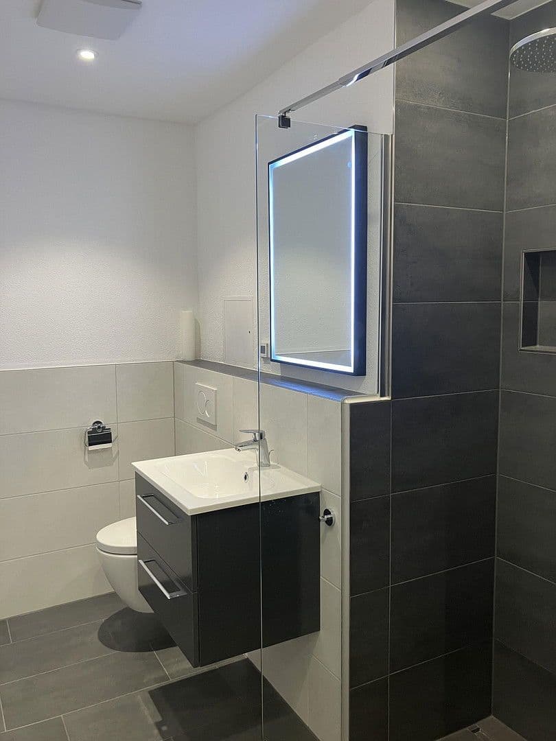 Pronájem bytu 4+kk 62 m², Hohenheimer Str. 11, Leinfelden-Echterdingen, Bádensko-Württembersko Pronájem bytu 4+kk 62 m², Hohenheimer Str. 11, Leinfelden-Echterdingen, Bádensko-Württembersko