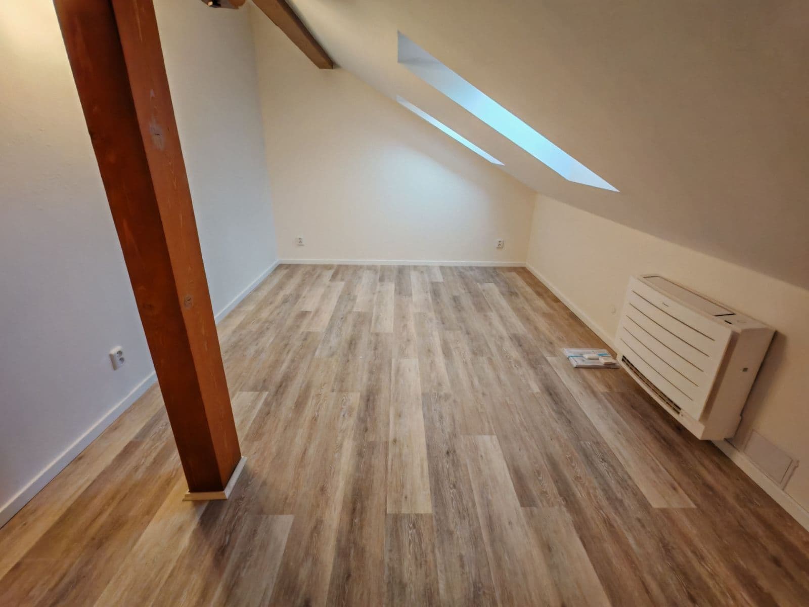 Pronájem bytu 3+kk 126 m², Navrátilova, Praha, Praha Pronájem bytu 3+kk 126 m², Navrátilova, Praha, Praha