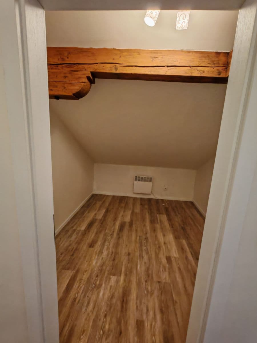 Pronájem bytu 3+kk 126 m², Navrátilova, Praha, Praha Pronájem bytu 3+kk 126 m², Navrátilova, Praha, Praha