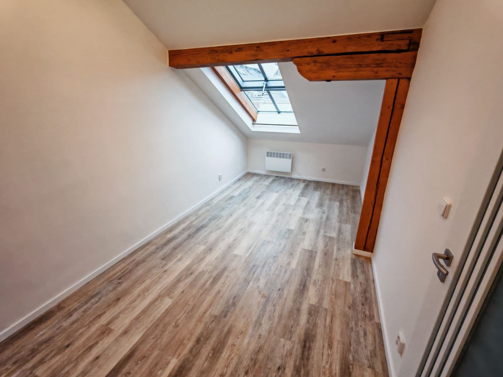 Pronájem bytu 3+kk 126 m², Navrátilova, Praha, Praha Pronájem bytu 3+kk 126 m², Navrátilova, Praha, Praha