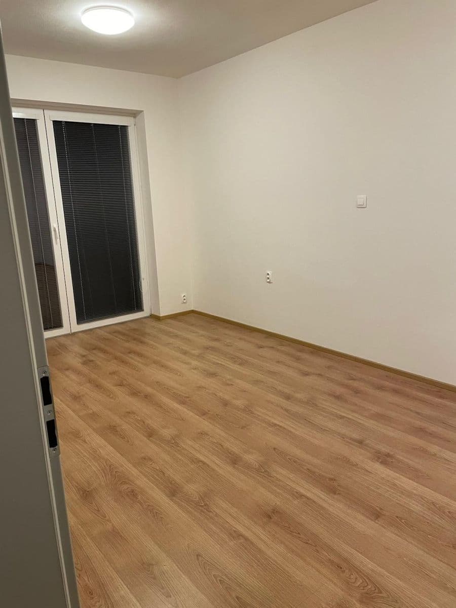 Pronájem bytu 2+kk 61 m², U Pondu, Heřmanova Huť, Plzeňský kraj Pronájem bytu 2+kk 61 m², U Pondu, Heřmanova Huť, Plzeňský kraj
