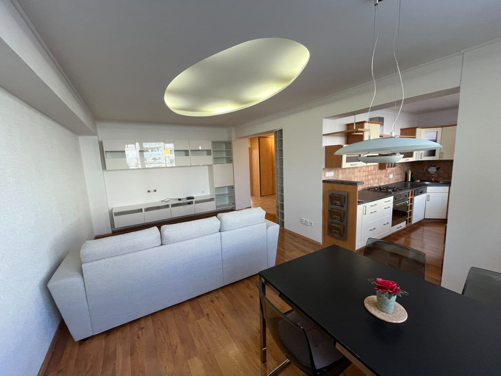 Pronájem bytu 3+1 77 m², Jana Palacha, Mladá Boleslav, Středočeský kraj Pronájem bytu 3+1 77 m², Jana Palacha, Mladá Boleslav, Středočeský kraj