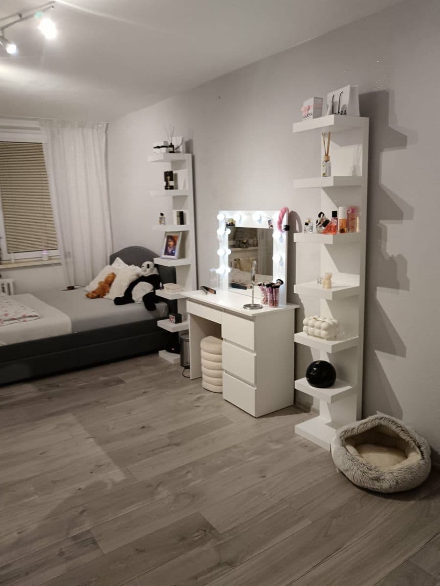 Prodej bytu 3+1 78 m², Výškovická, Ostrava, Moravskoslezský kraj Prodej bytu 3+1 78 m², Výškovická, Ostrava, Moravskoslezský kraj