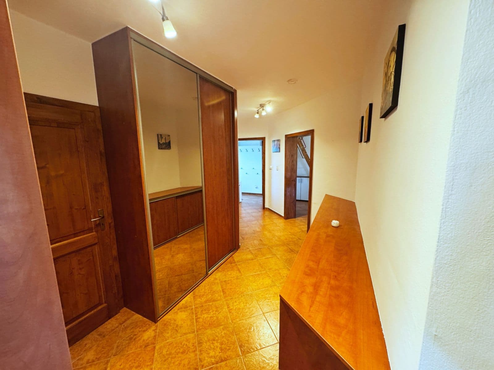 Prodej domu 181 m², pozemek 820 m², Na Kamenné hrázi, Drahelčice, Středočeský kraj Prodej domu 181 m², pozemek 820 m², Na Kamenné hrázi, Drahelčice, Středočeský kraj