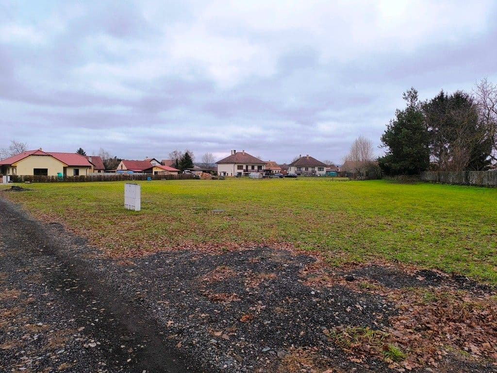 Prodej pozemku 1.217 m², Rohozec, Středočeský kraj Prodej pozemku 1.217 m², Rohozec, Středočeský kraj