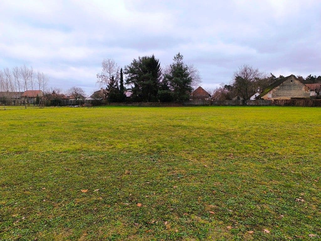 Prodej pozemku 1.415 m², Rohozec, Středočeský kraj Prodej pozemku 1.415 m², Rohozec, Středočeský kraj