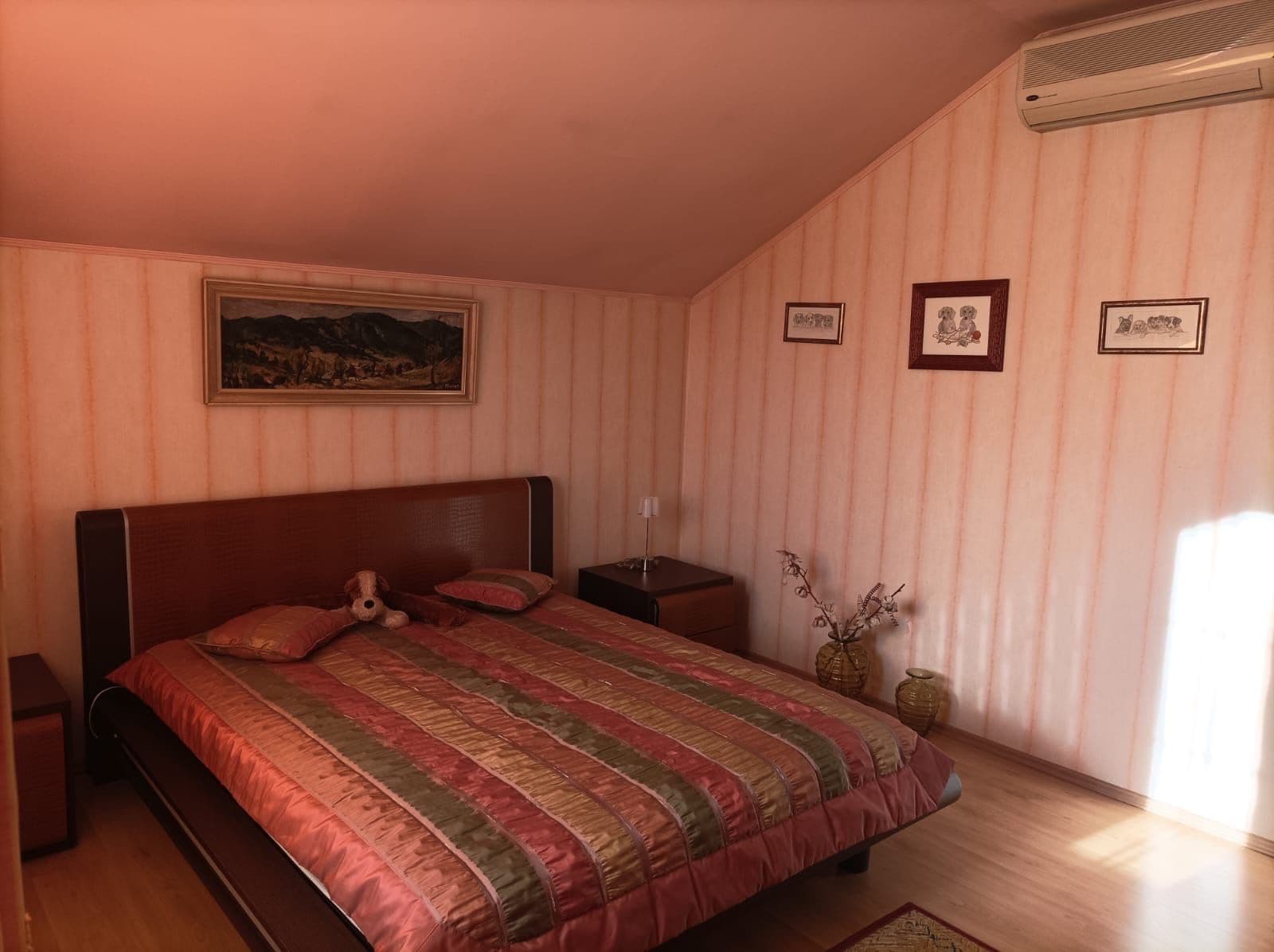 Pronájem domu 212 m², pozemek 1.000 m², Markvartická, Praha, Praha Pronájem domu 212 m², pozemek 1.000 m², Markvartická, Praha, Praha