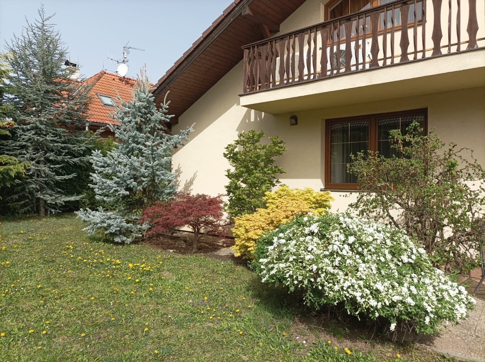 Pronájem domu 212 m², pozemek 1.000 m², Markvartická, Praha, Praha Pronájem domu 212 m², pozemek 1.000 m², Markvartická, Praha, Praha