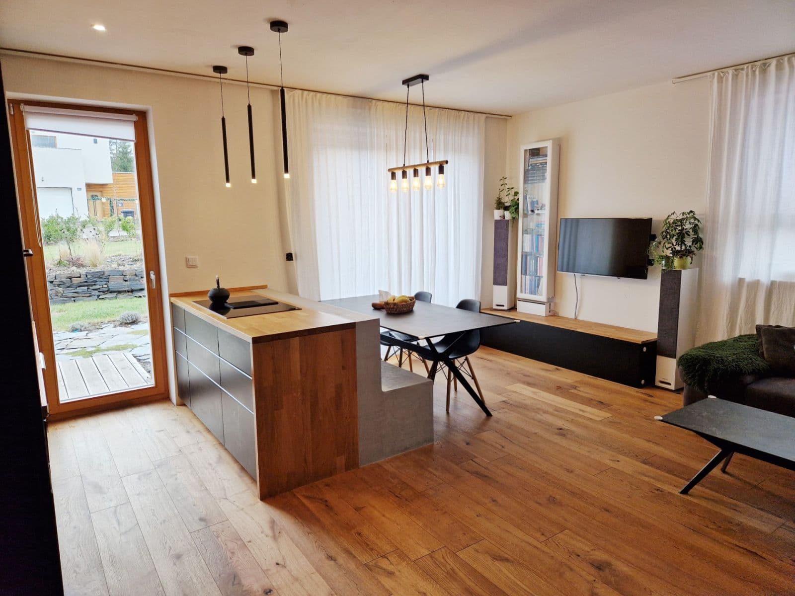 Prodej domu 115 m², pozemek 605 m², Na Čeperce, Unhošť, Středočeský kraj Prodej domu 115 m², pozemek 605 m², Na Čeperce, Unhošť, Středočeský kraj