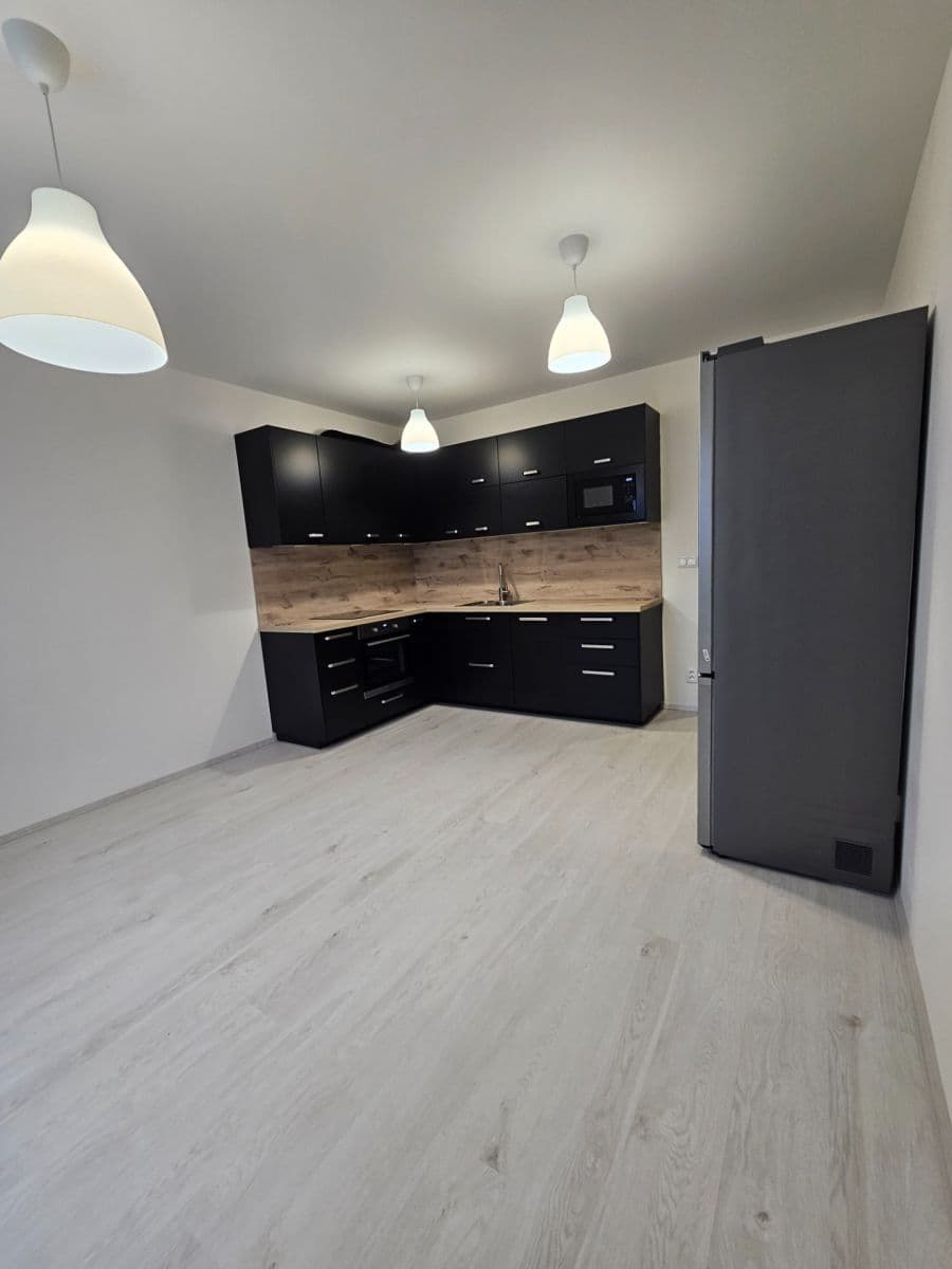 Pronájem bytu 2+kk 50 m², Augustina Lukeše, Brandýs nad Labem-Stará Boleslav, Středočeský kraj Pronájem bytu 2+kk 50 m², Augustina Lukeše, Brandýs nad Labem-Stará Boleslav, Středočeský kraj