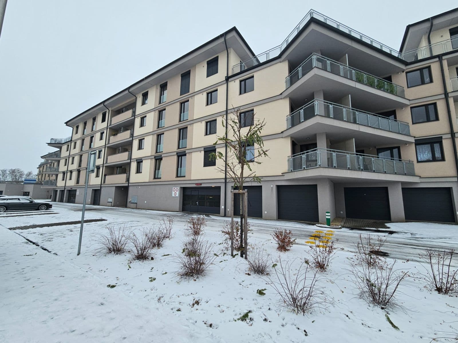 Pronájem bytu 2+kk 50 m², Augustina Lukeše, Brandýs nad Labem-Stará Boleslav, Středočeský kraj Pronájem bytu 2+kk 50 m², Augustina Lukeše, Brandýs nad Labem-Stará Boleslav, Středočeský kraj