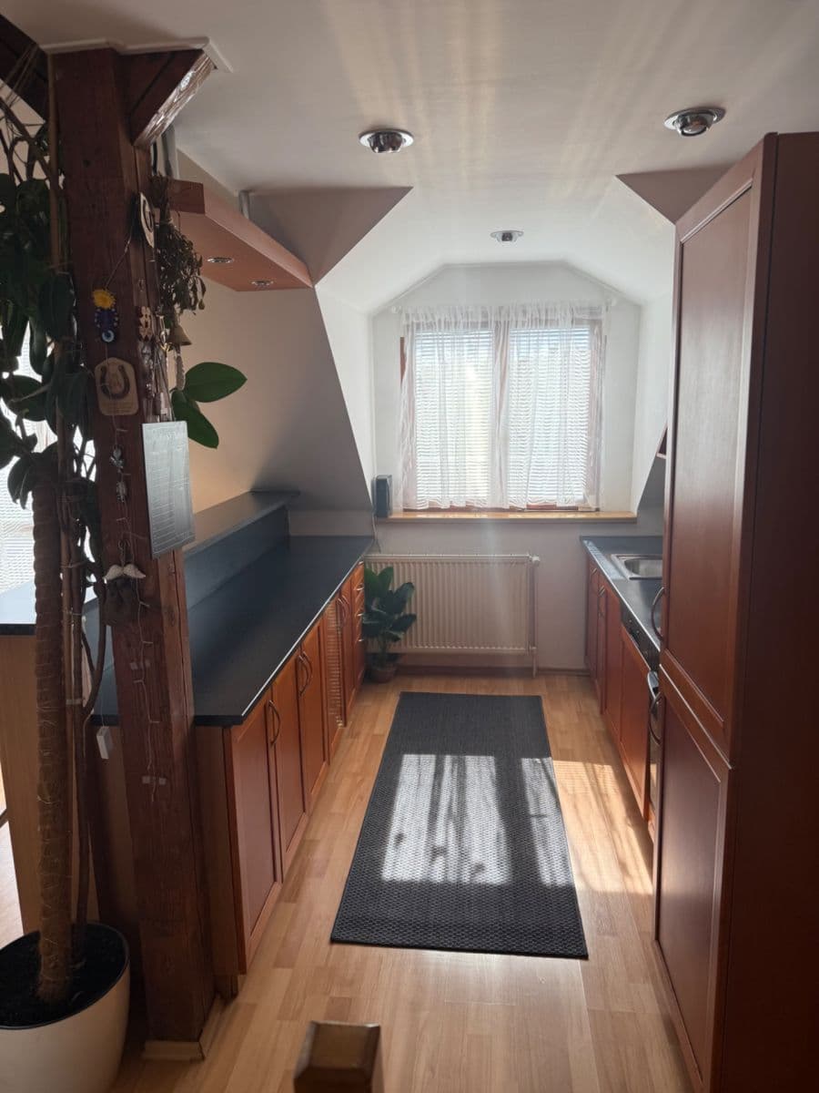 Prodej bytu 4+kk 145 m², Kostelecká, Mratín, Středočeský kraj Prodej bytu 4+kk 145 m², Kostelecká, Mratín, Středočeský kraj