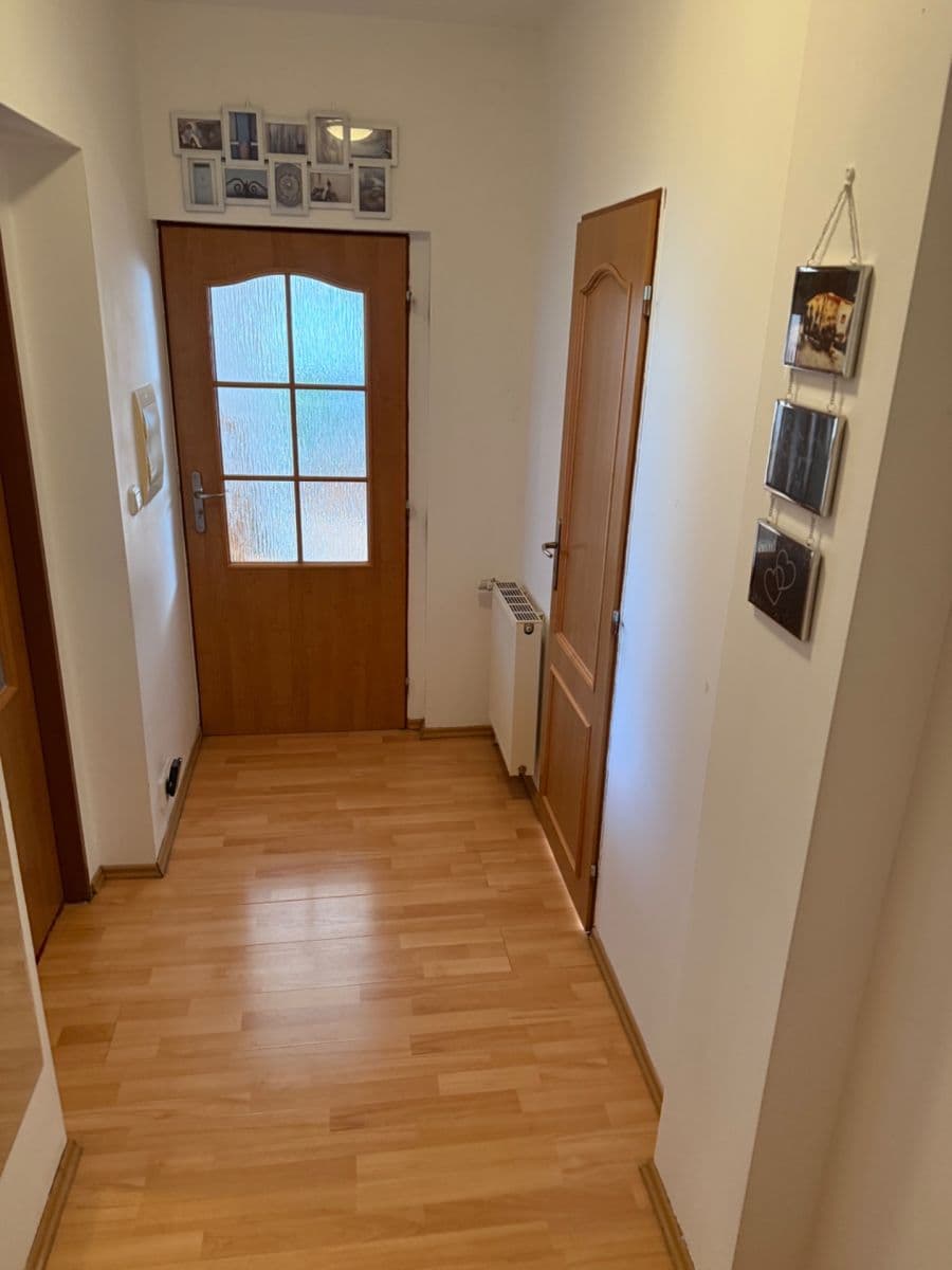 Prodej bytu 4+kk 145 m², Kostelecká, Mratín, Středočeský kraj Prodej bytu 4+kk 145 m², Kostelecká, Mratín, Středočeský kraj