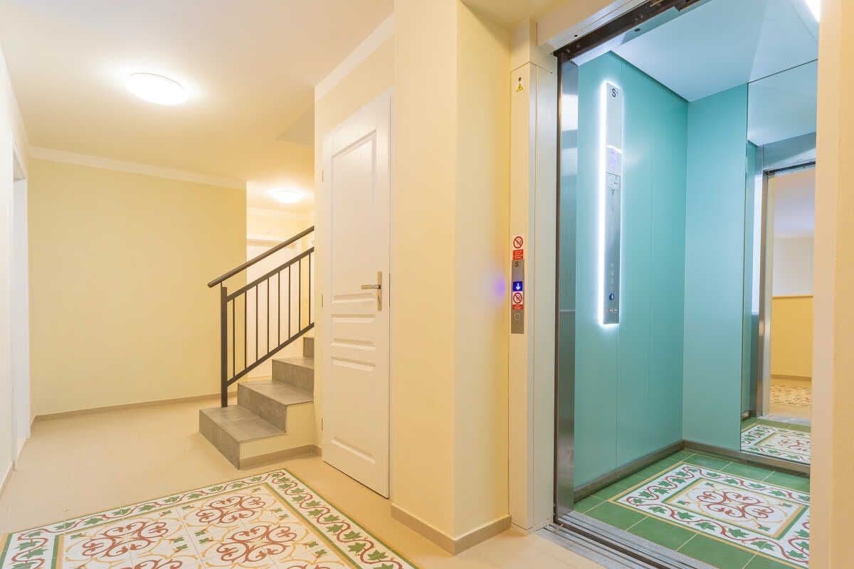 Pronájem bytu 1+kk 26 m², Příčná, Praha, Praha Pronájem bytu 1+kk 26 m², Příčná, Praha, Praha