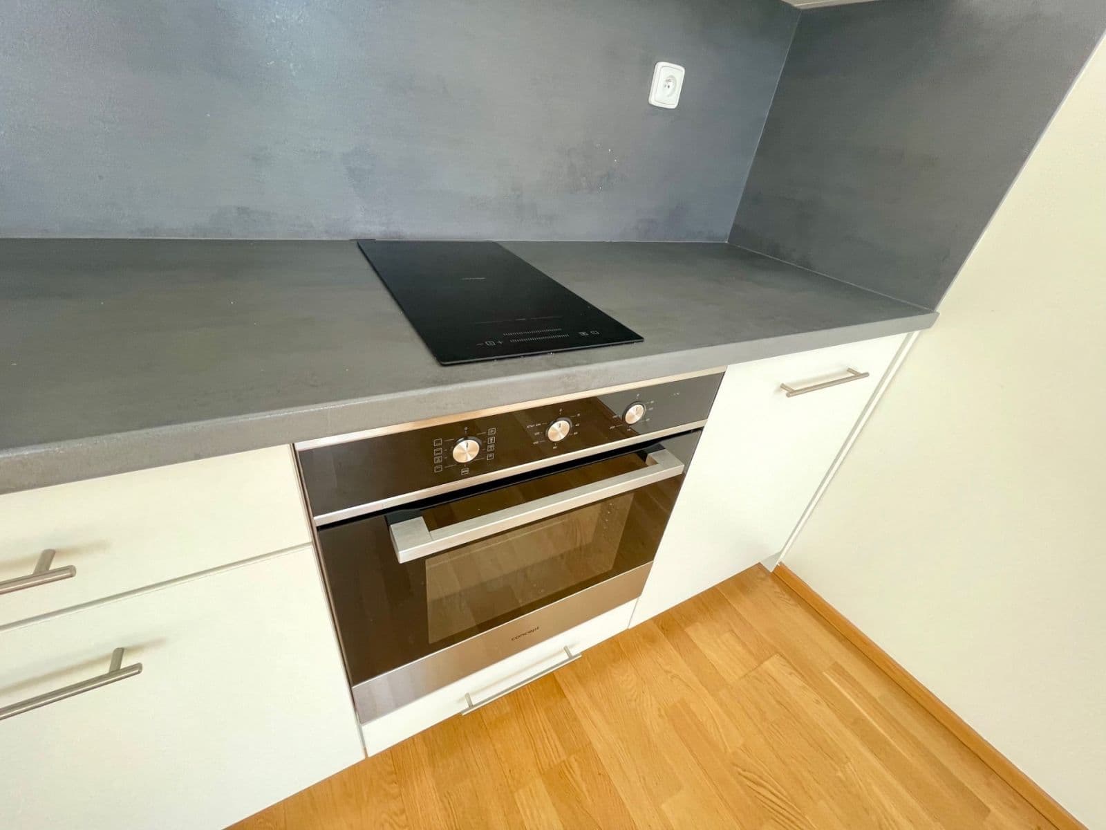 Pronájem bytu 1+kk 26 m², Příčná, Praha, Praha Pronájem bytu 1+kk 26 m², Příčná, Praha, Praha