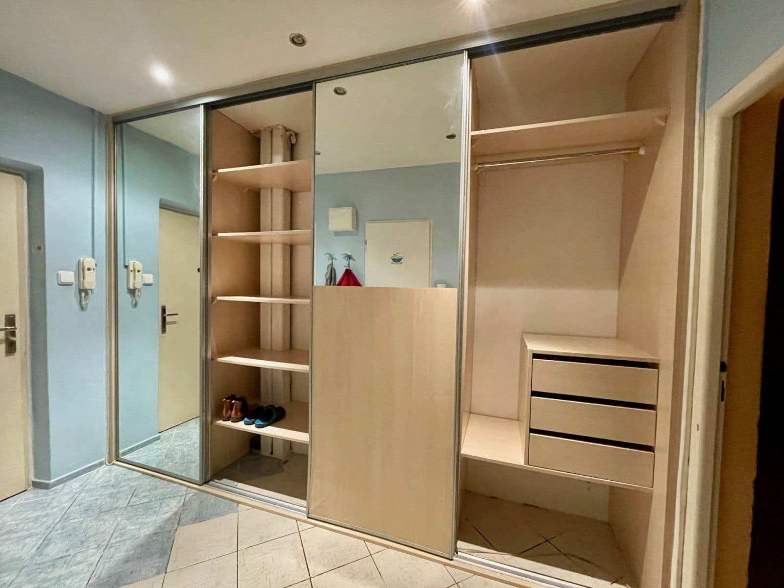 Pronájem bytu 2+1 55 m², Ovčárská, Praha, Praha Pronájem bytu 2+1 55 m², Ovčárská, Praha, Praha