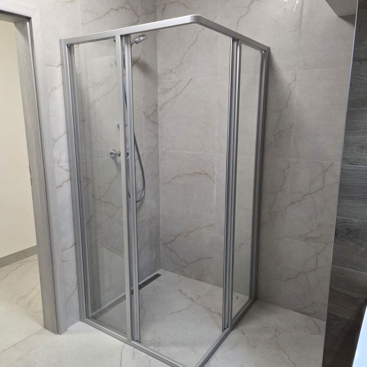 Pronájem bytu 3+1 86 m², Podohradská, Praha, Praha Pronájem bytu 3+1 86 m², Podohradská, Praha, Praha