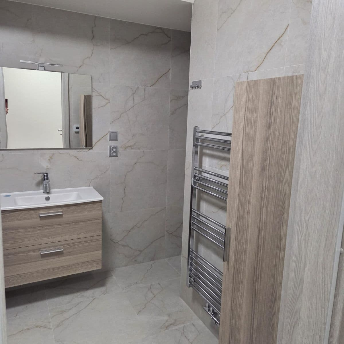 Pronájem bytu 3+1 86 m², Podohradská, Praha, Praha Pronájem bytu 3+1 86 m², Podohradská, Praha, Praha