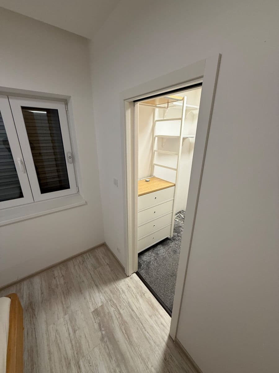 Pronájem bytu 2+kk 56 m², Sázavská, Žďár nad Sázavou, Kraj Vysočina Pronájem bytu 2+kk 56 m², Sázavská, Žďár nad Sázavou, Kraj Vysočina