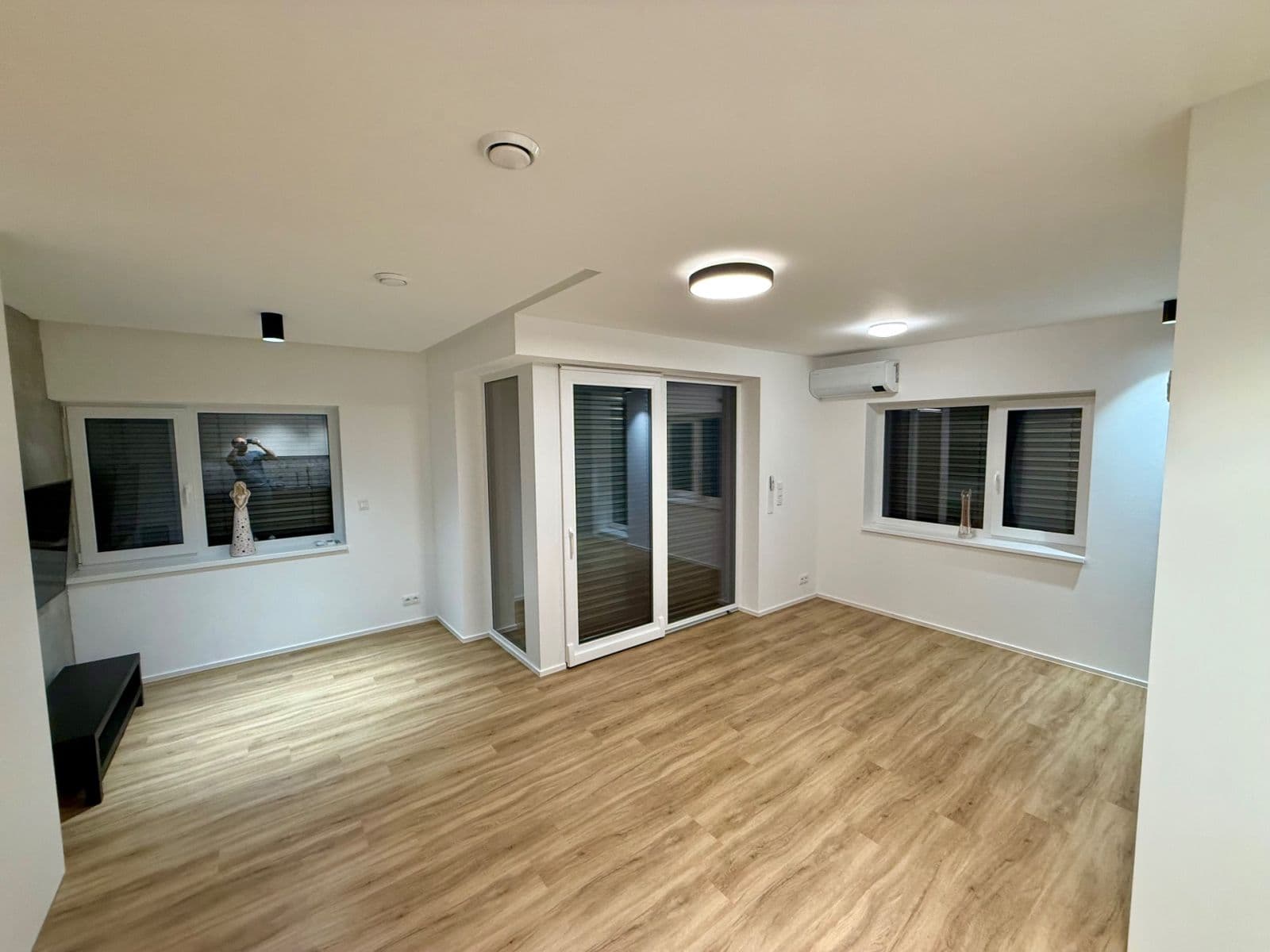 Pronájem bytu 2+kk 56 m², Sázavská, Žďár nad Sázavou, Kraj Vysočina Pronájem bytu 2+kk 56 m², Sázavská, Žďár nad Sázavou, Kraj Vysočina