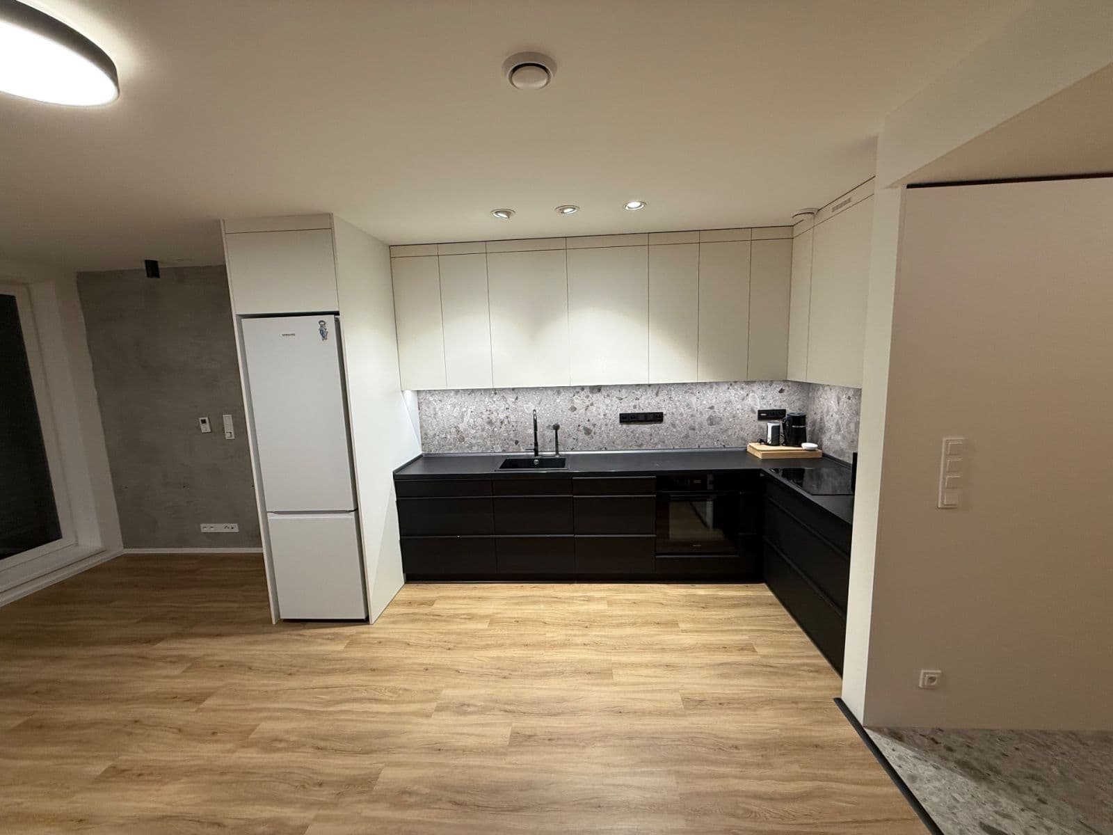 Pronájem bytu 2+kk 56 m², Sázavská, Žďár nad Sázavou, Kraj Vysočina Pronájem bytu 2+kk 56 m², Sázavská, Žďár nad Sázavou, Kraj Vysočina