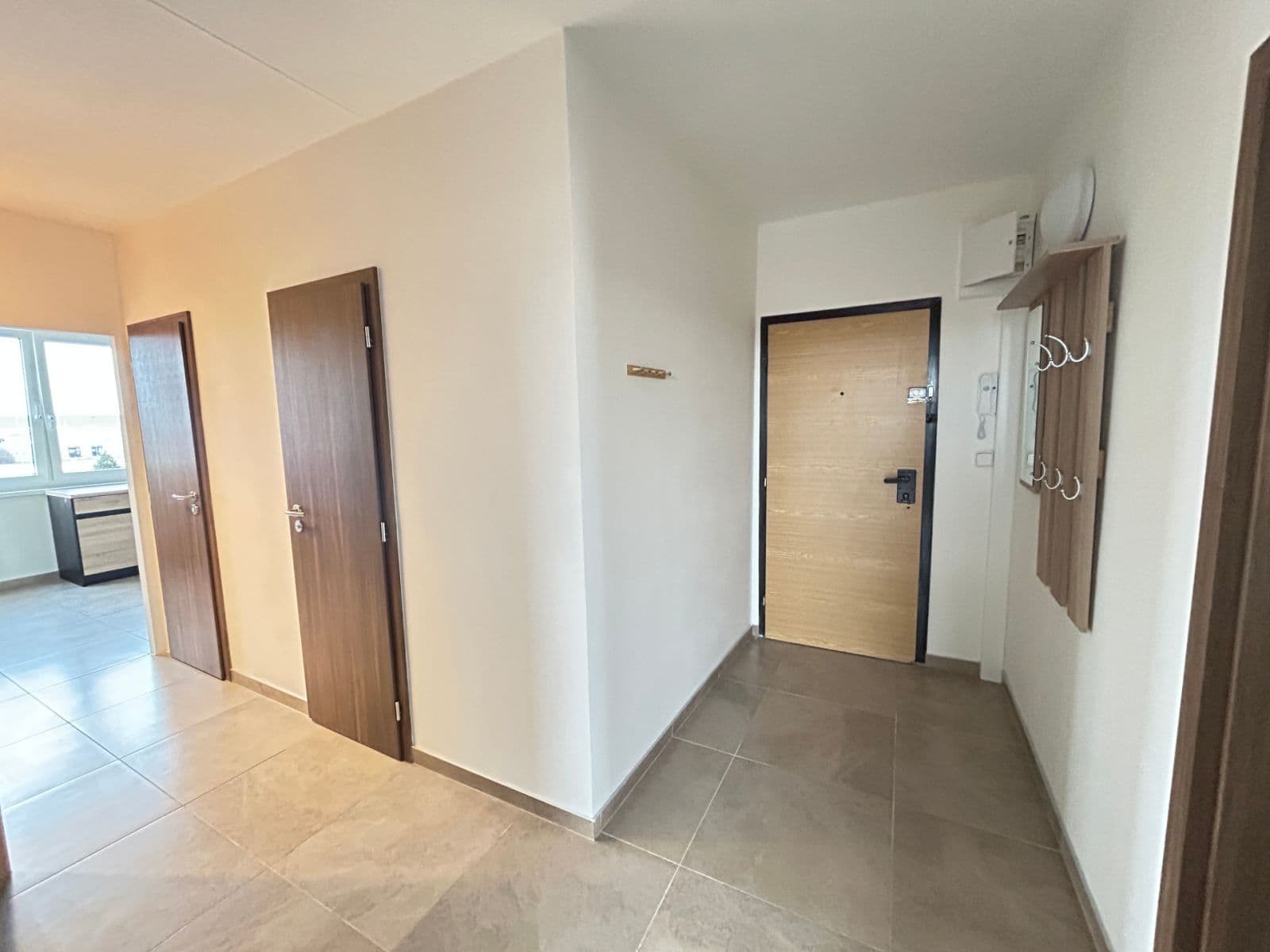 Pronájem bytu 4+1 84 m², Praha, Praha Pronájem bytu 4+1 84 m², Praha, Praha