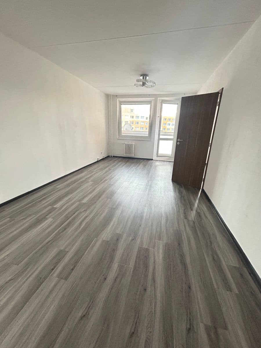 Pronájem bytu 4+1 84 m², Praha, Praha Pronájem bytu 4+1 84 m², Praha, Praha