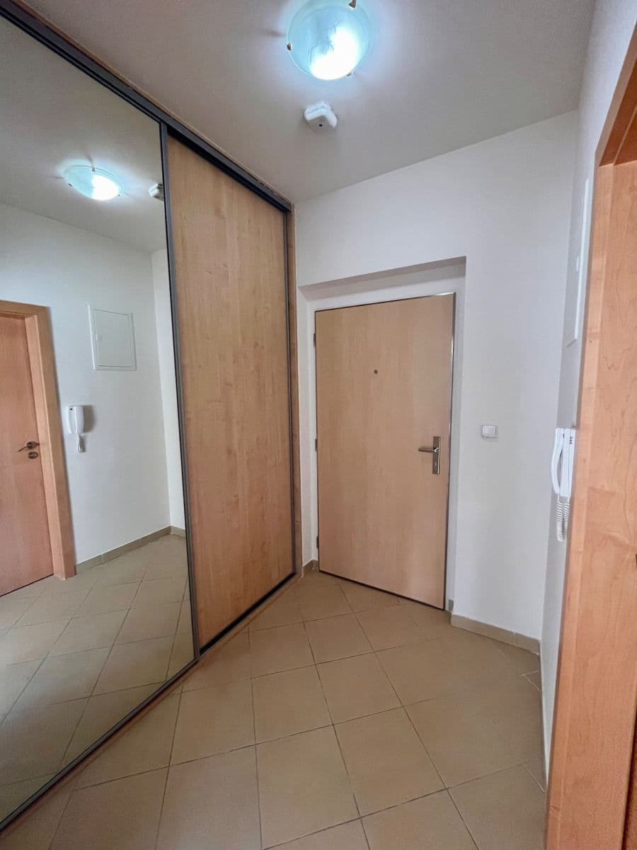 Prodej bytu 1+kk 34 m², Miroslava Hajna, Praha, Praha Prodej bytu 1+kk 34 m², Miroslava Hajna, Praha, Praha