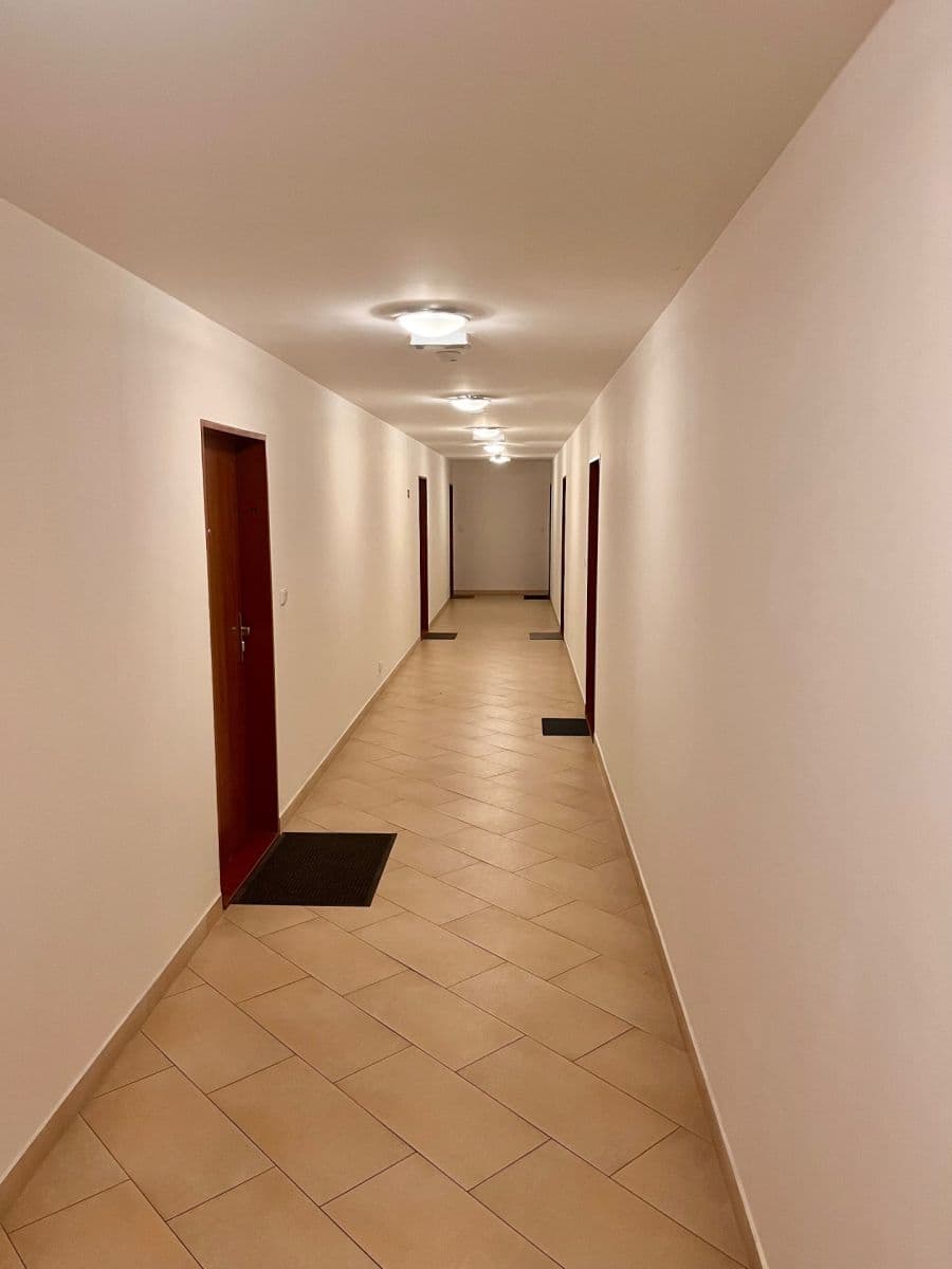 Prodej bytu 1+kk 34 m², Miroslava Hajna, Praha, Praha Prodej bytu 1+kk 34 m², Miroslava Hajna, Praha, Praha