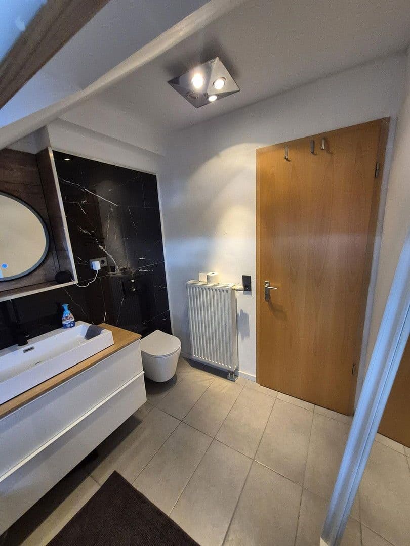 Prodej domu 134 m², pozemek 125 m², Am Altland 18, Hattingen, Severní Porýní-Vestfálsko Prodej domu 134 m², pozemek 125 m², Am Altland 18, Hattingen, Severní Porýní-Vestfálsko