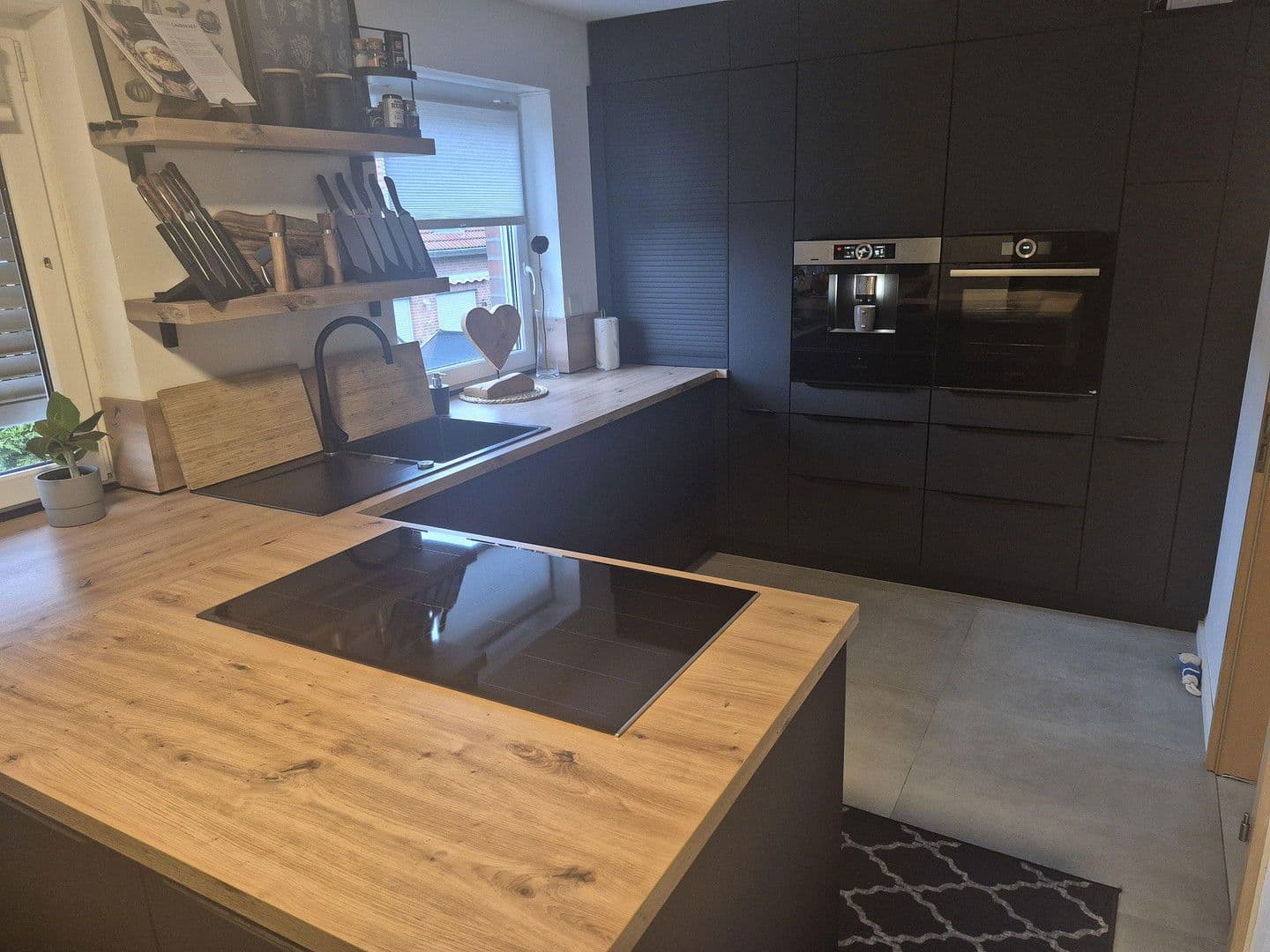 Prodej domu 134 m², pozemek 125 m², Am Altland 18, Hattingen, Severní Porýní-Vestfálsko Prodej domu 134 m², pozemek 125 m², Am Altland 18, Hattingen, Severní Porýní-Vestfálsko