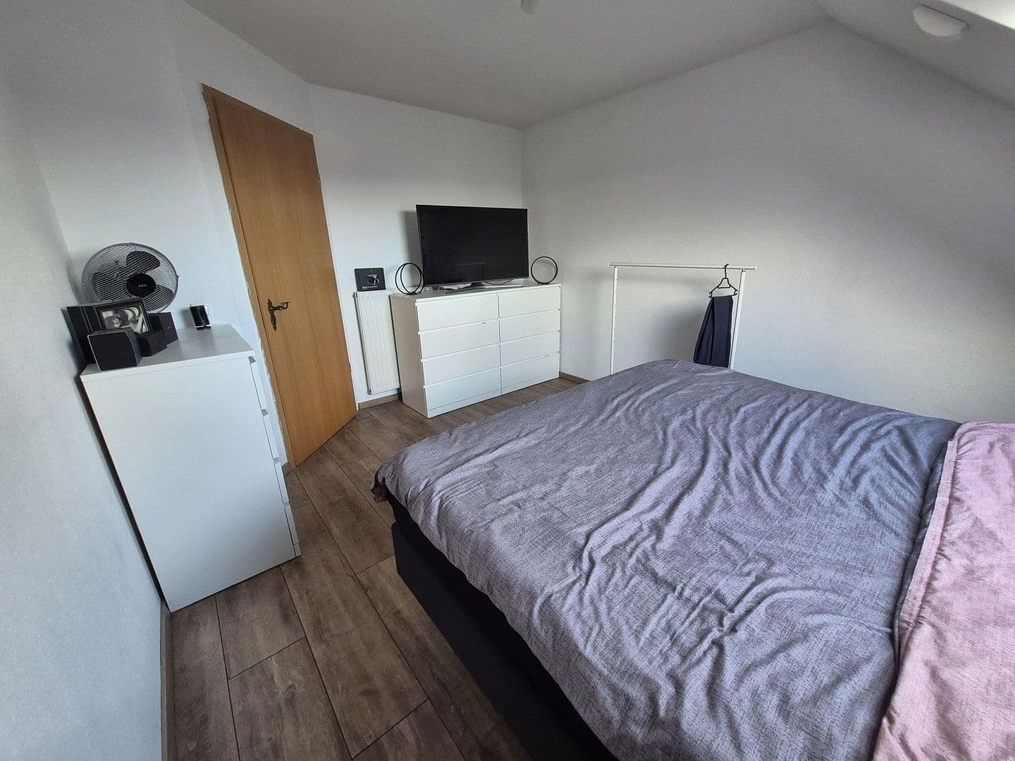 Prodej domu 134 m², pozemek 125 m², Am Altland 18, Hattingen, Severní Porýní-Vestfálsko Prodej domu 134 m², pozemek 125 m², Am Altland 18, Hattingen, Severní Porýní-Vestfálsko