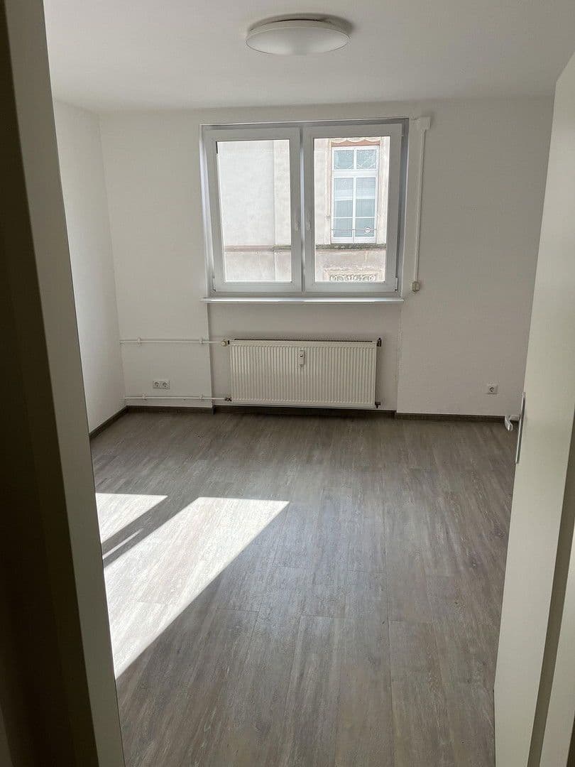 Pronájem bytu 1+1 20 m², Mainz, Porýní-Falc Pronájem bytu 1+1 20 m², Mainz, Porýní-Falc
