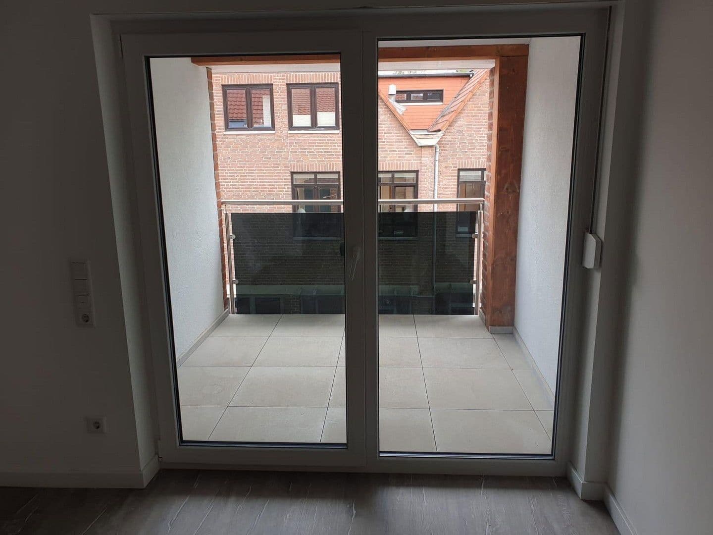 Pronájem bytu 3+1 97 m², Hornstr. 3, Gehrden, Dolní Sasko Pronájem bytu 3+1 97 m², Hornstr. 3, Gehrden, Dolní Sasko