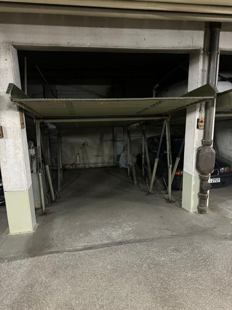 Pronájem bytu 1+1 31 m², Gollierstrasse 7a, München, Bavorsko Pronájem bytu 1+1 31 m², Gollierstrasse 7a, München, Bavorsko