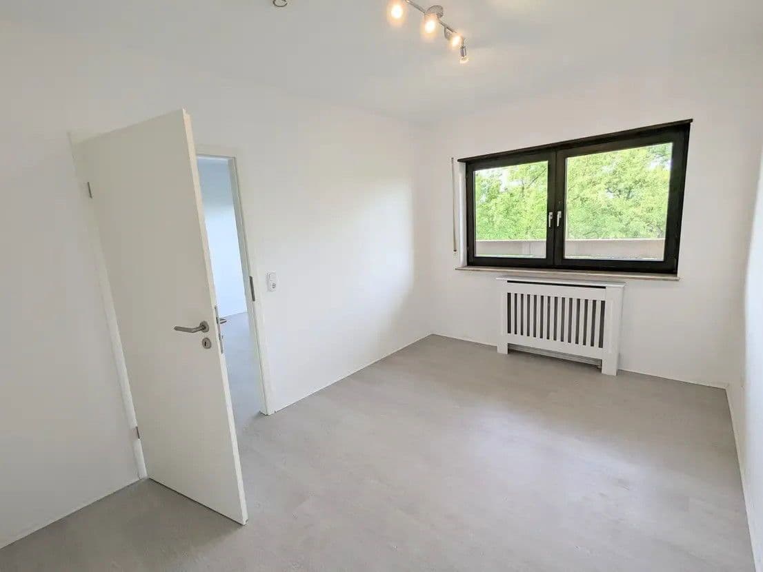 Pronájem bytu 2+kk 62 m², Woogstraße 36, Neuhofen, Porýní-Falc Pronájem bytu 2+kk 62 m², Woogstraße 36, Neuhofen, Porýní-Falc